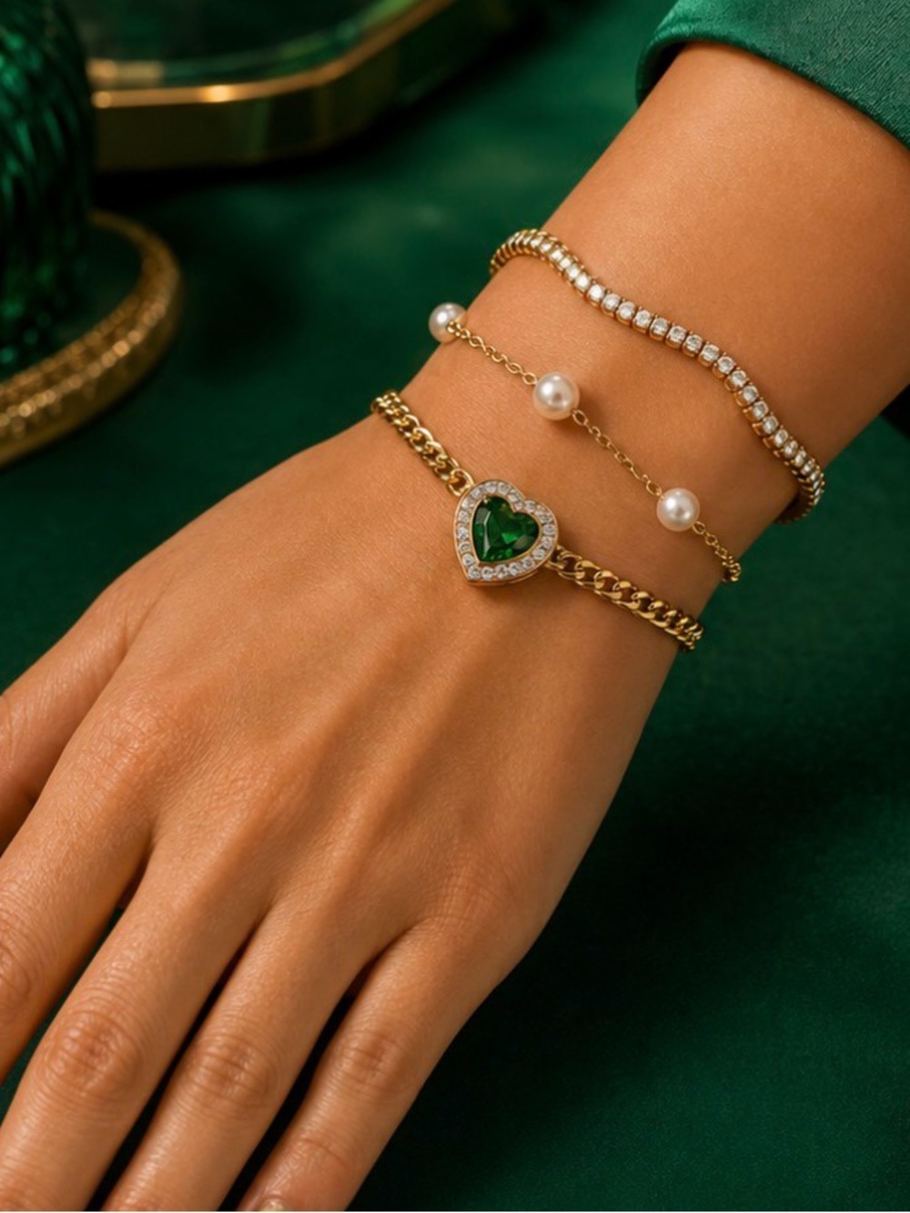 18k Gold Plated Water Proof Tarnish Free Gold Bracelets with Emerald Heart Charm